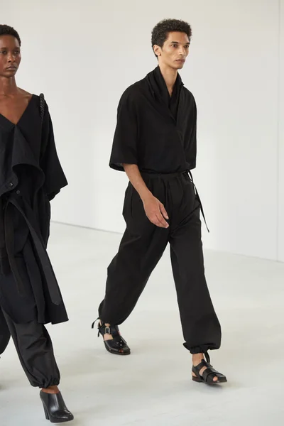Look 30